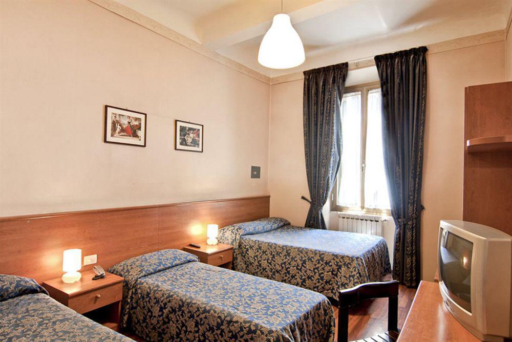 Hotel Romagna Firenze Esterno foto